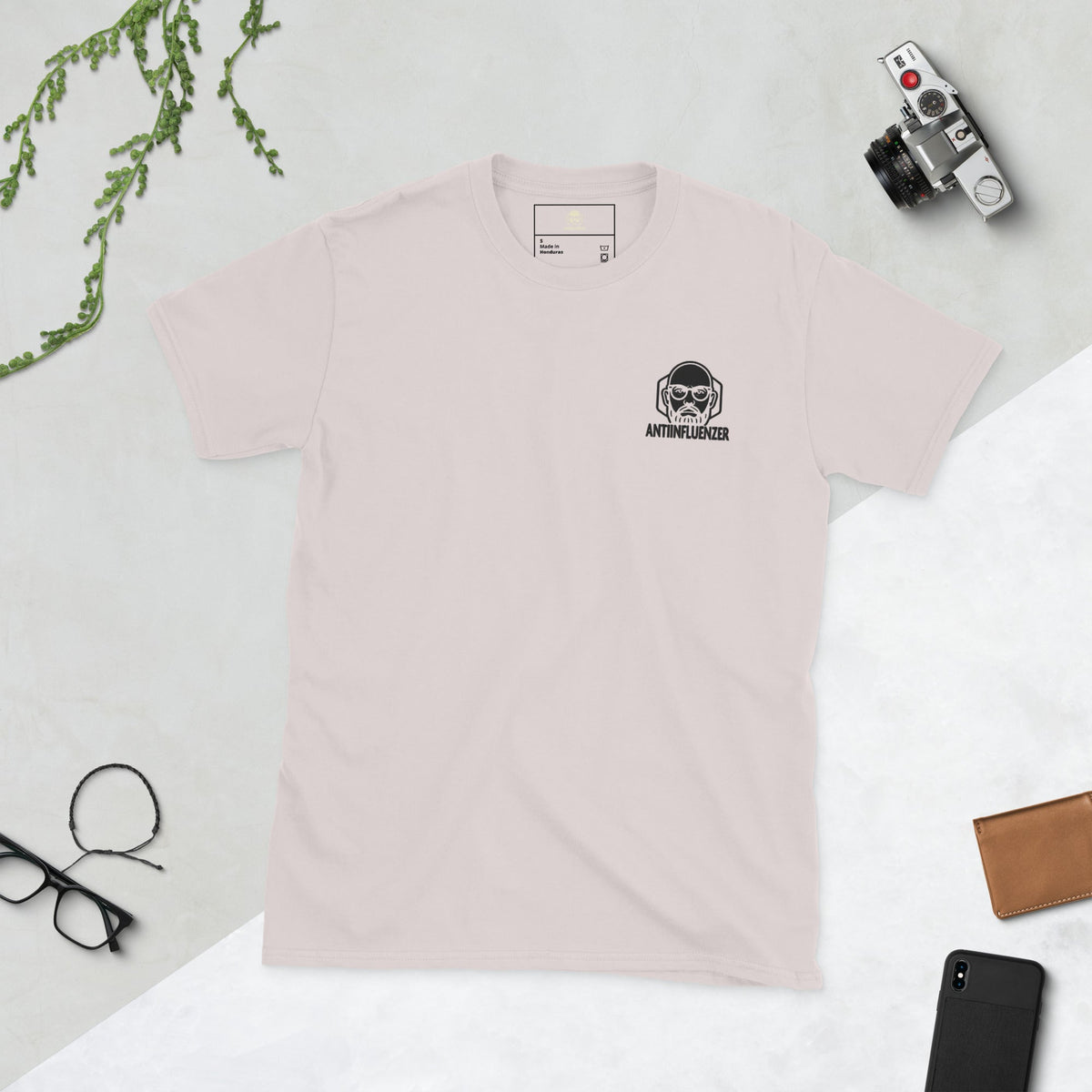 Camiseta de manga corta unisex AntiInfluenzer Negro