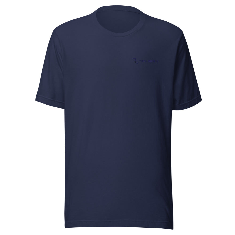 Camiseta TotalOutfit tono sobre tono · azul marino con logo bordado en el mismo color